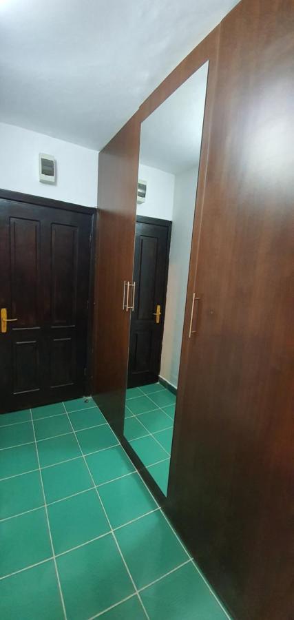 Appartamento Garsoniera Horezu Esterno foto